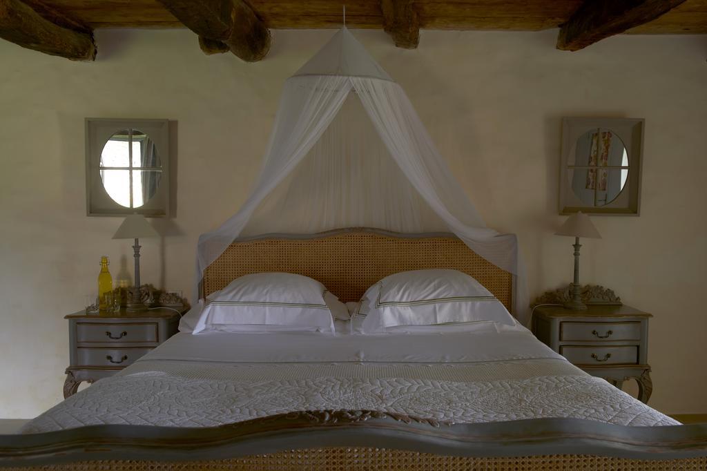 Bed and Breakfast Mas De Garrigue Calvignac Camera foto